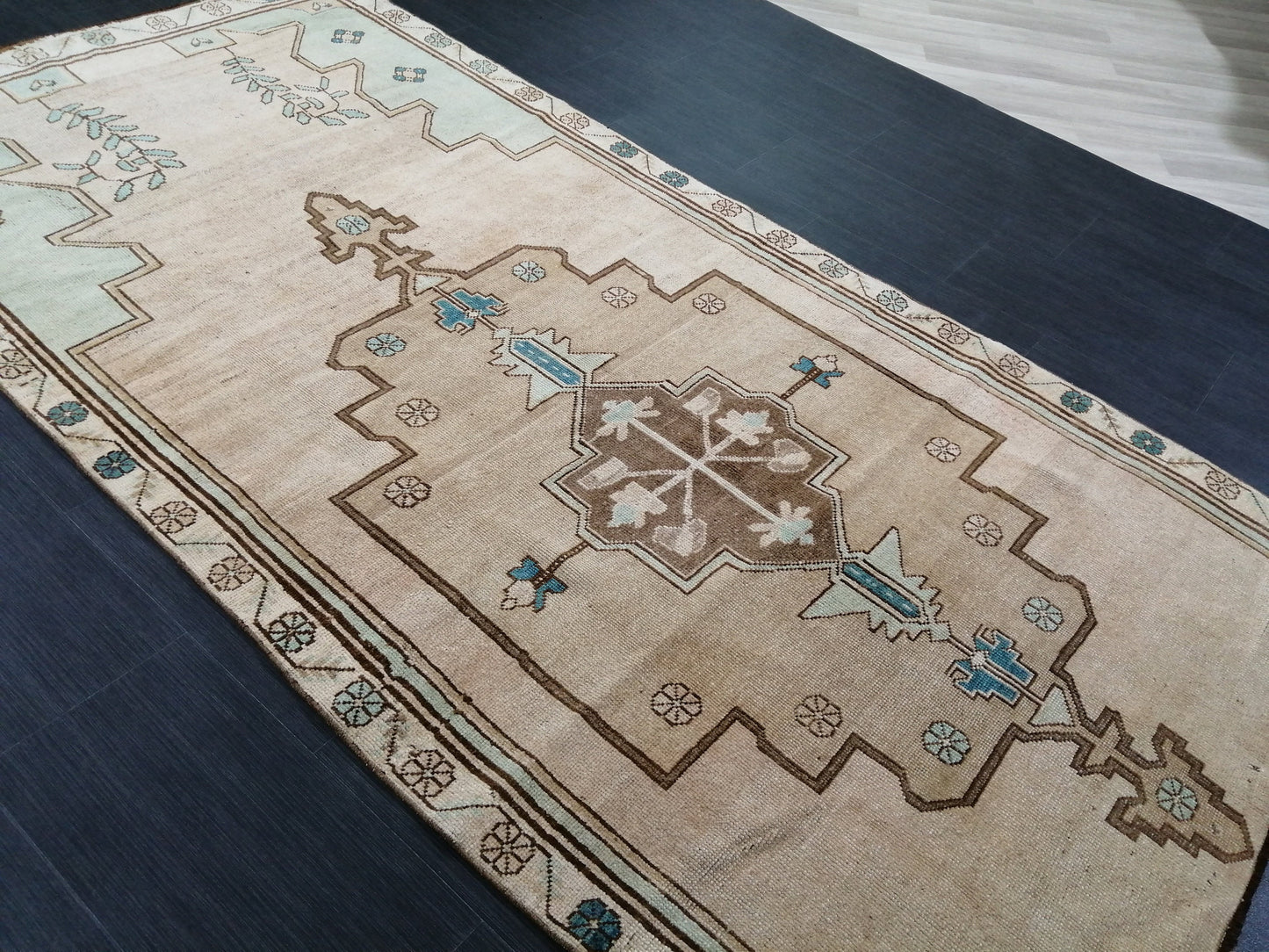 Oushak Runner Rug 4 x 8.2 ft Vintage Runner Rug Vintage Runner Rug Hallway Runner Rug Kitchen Runner Rug Wool Runner Rug Wool Oushak Rug