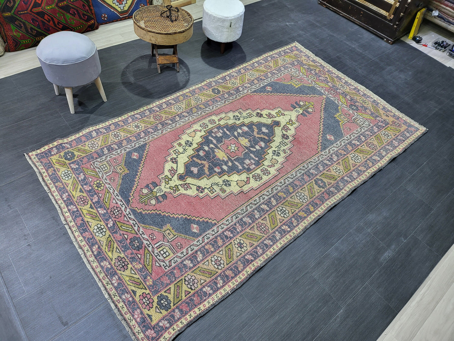 Antique Rug, Vintage Rug, Turkish 4.11 x 8.6 Wool Rug, Oushak Rug Fine Knotted Rug, Hand Knotted Rug, Persian Rug, Handmade Rug