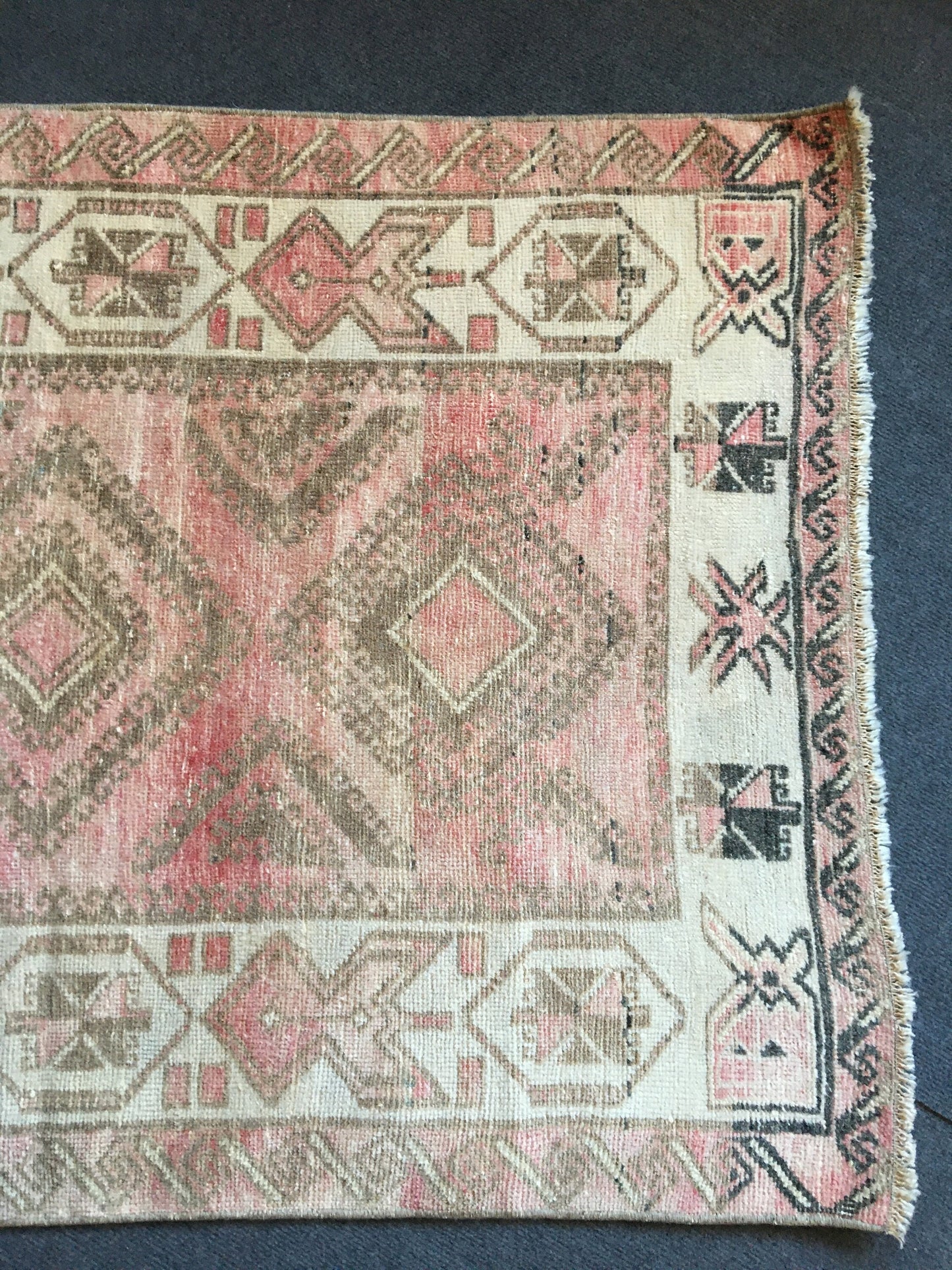 3x4 feet nautral faded turkish mini area rugs, handmade oushak bedroom rug, vintage red kitchen floor rug, small wide bathroom rug, wool rug