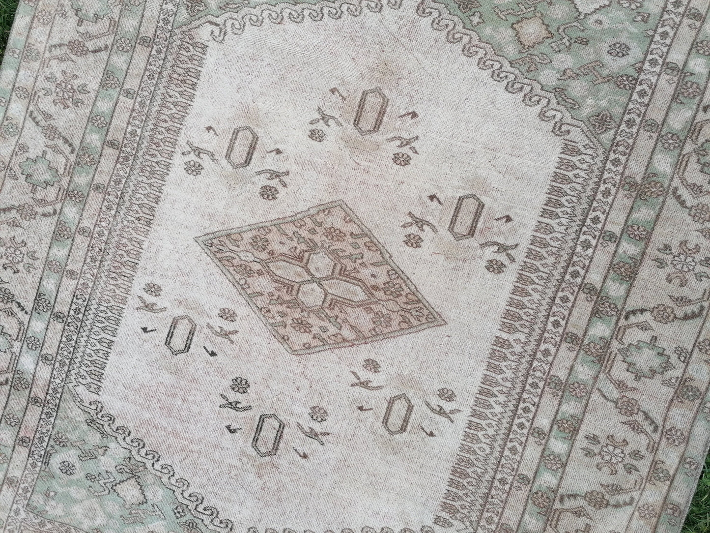 5'6x7'6 faded oushak wool rug large muted turkısh rug, neutral vıntage handmade rug, kıtchen rug