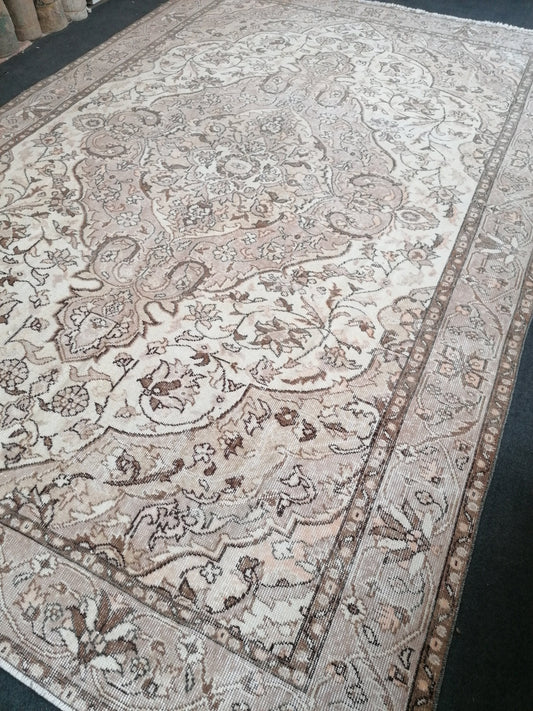 7 x 10.8 Natural color oushak rug, large vintage oushak rug unique hand made rug