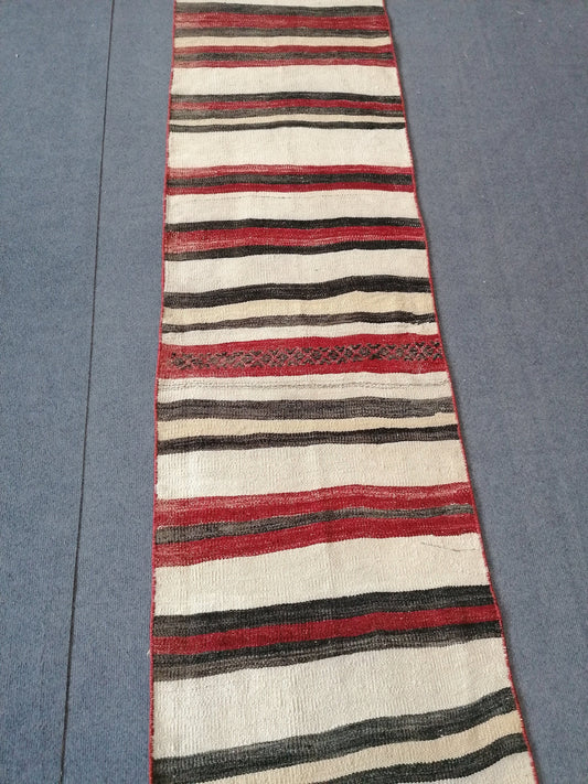 Vintage rug , flat woven kilim rug with embroidery rug, oriental rug, wool 18.10x1.10