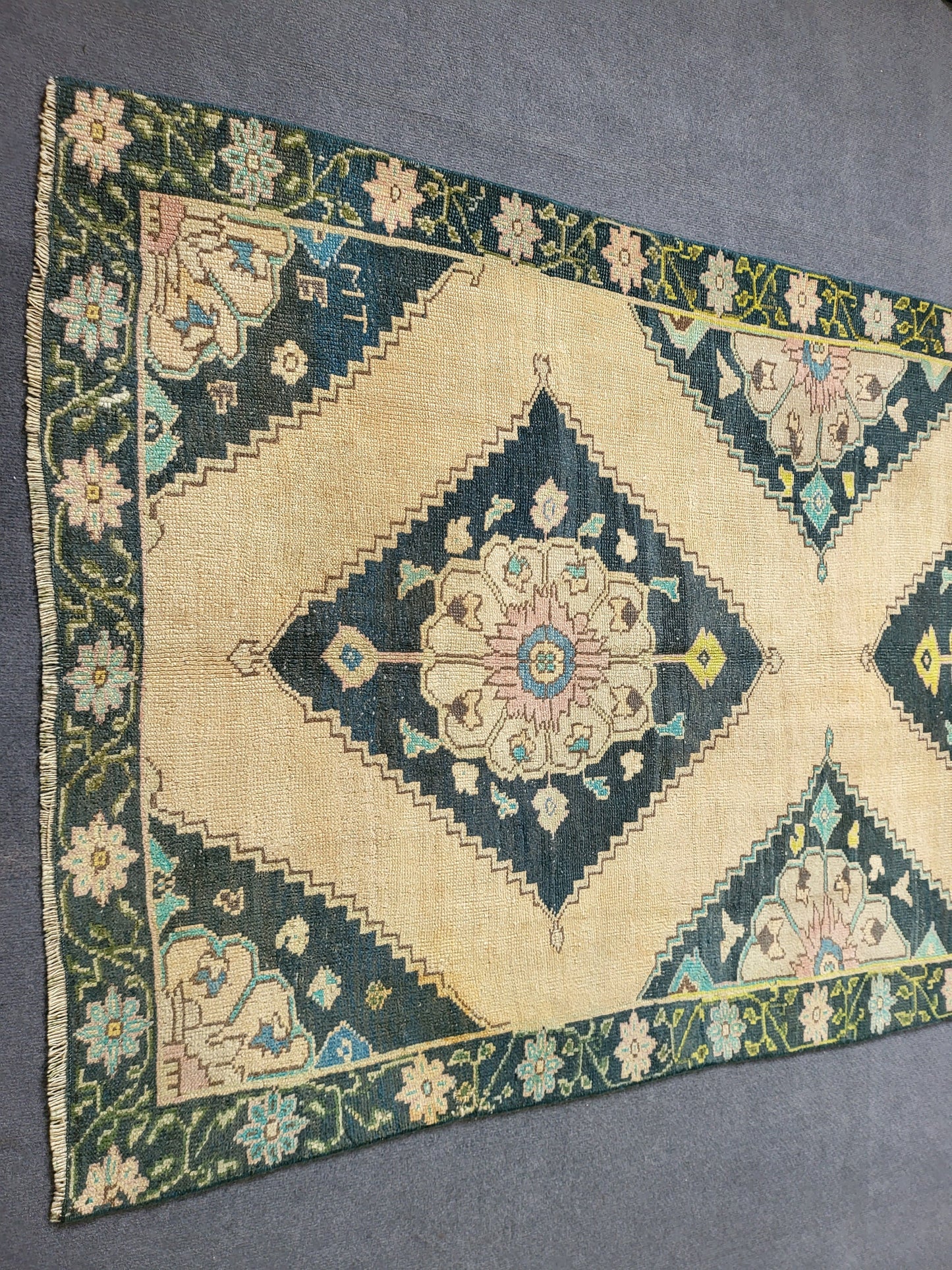 Oushak Runner Rug Turkish Runner 3.8 x 9.6 Rug, Vintage Runner Rug, Persian Hallway Runner Rug, Handmade Runner Rug Wool Anatolian Runner