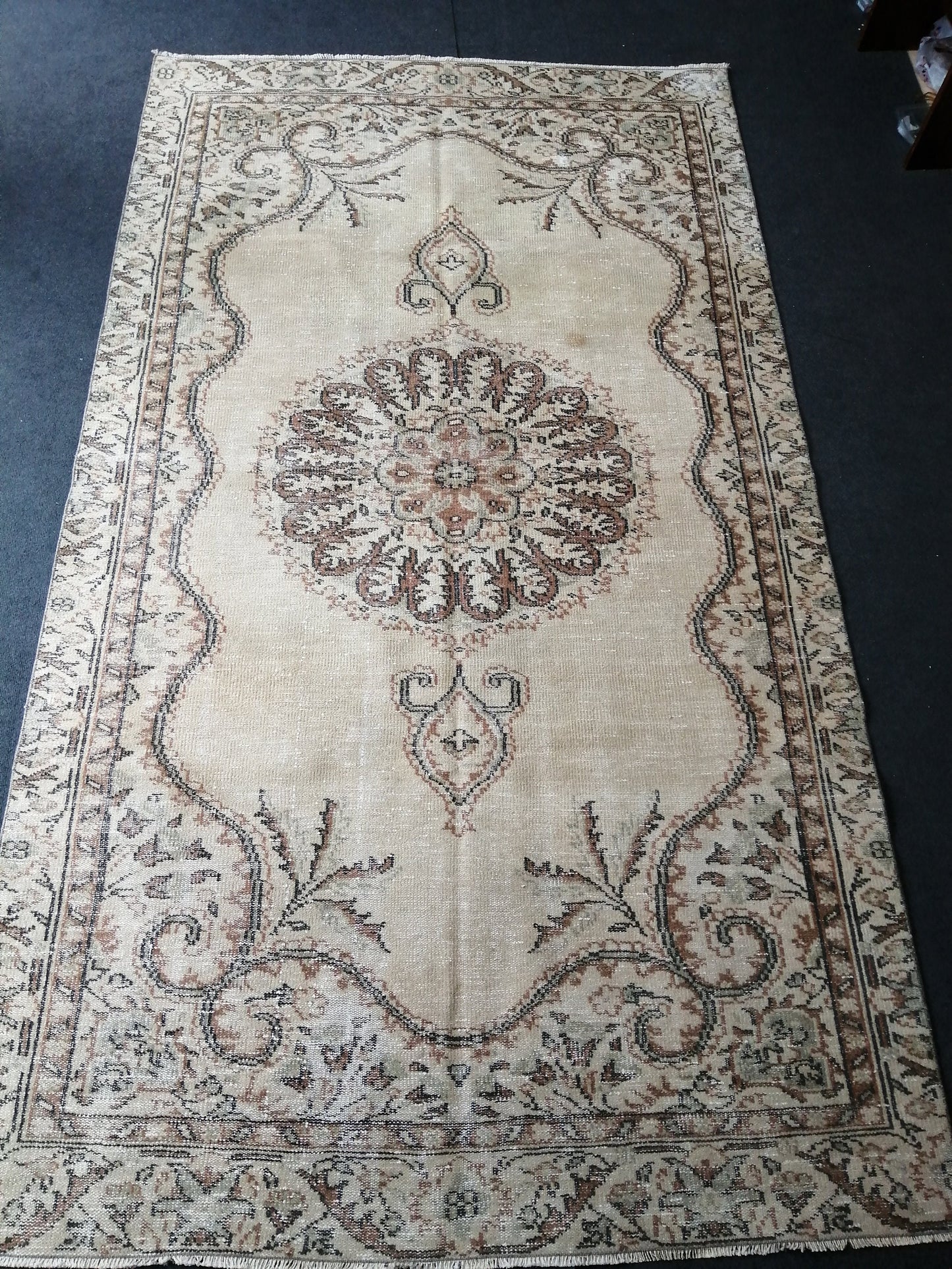 5.5 x 9.8 OUSHAK RUG TURKISH Large Oriental Rug Vintage Oushak Runner Rug Vintage Runner Rug Wool Rug Hand Made Rug Vintage Turkish Rug