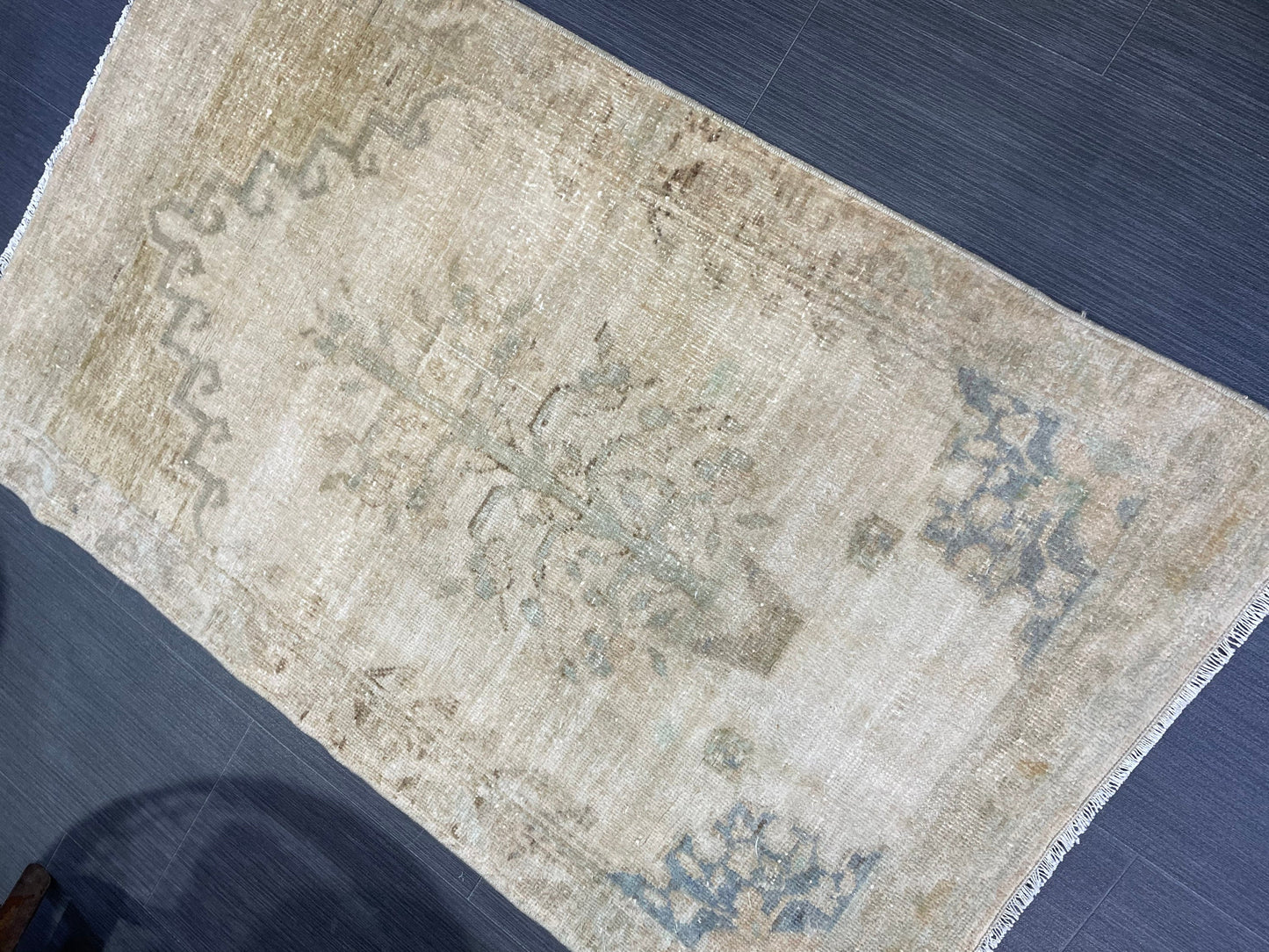 Vintage Rug, TURKISH 2.4 x 4 Rug, Vintage Hand Knotted Rug, Oushak Rug Persian Rug Oriental Rug,Vintage Muted Floral Rug