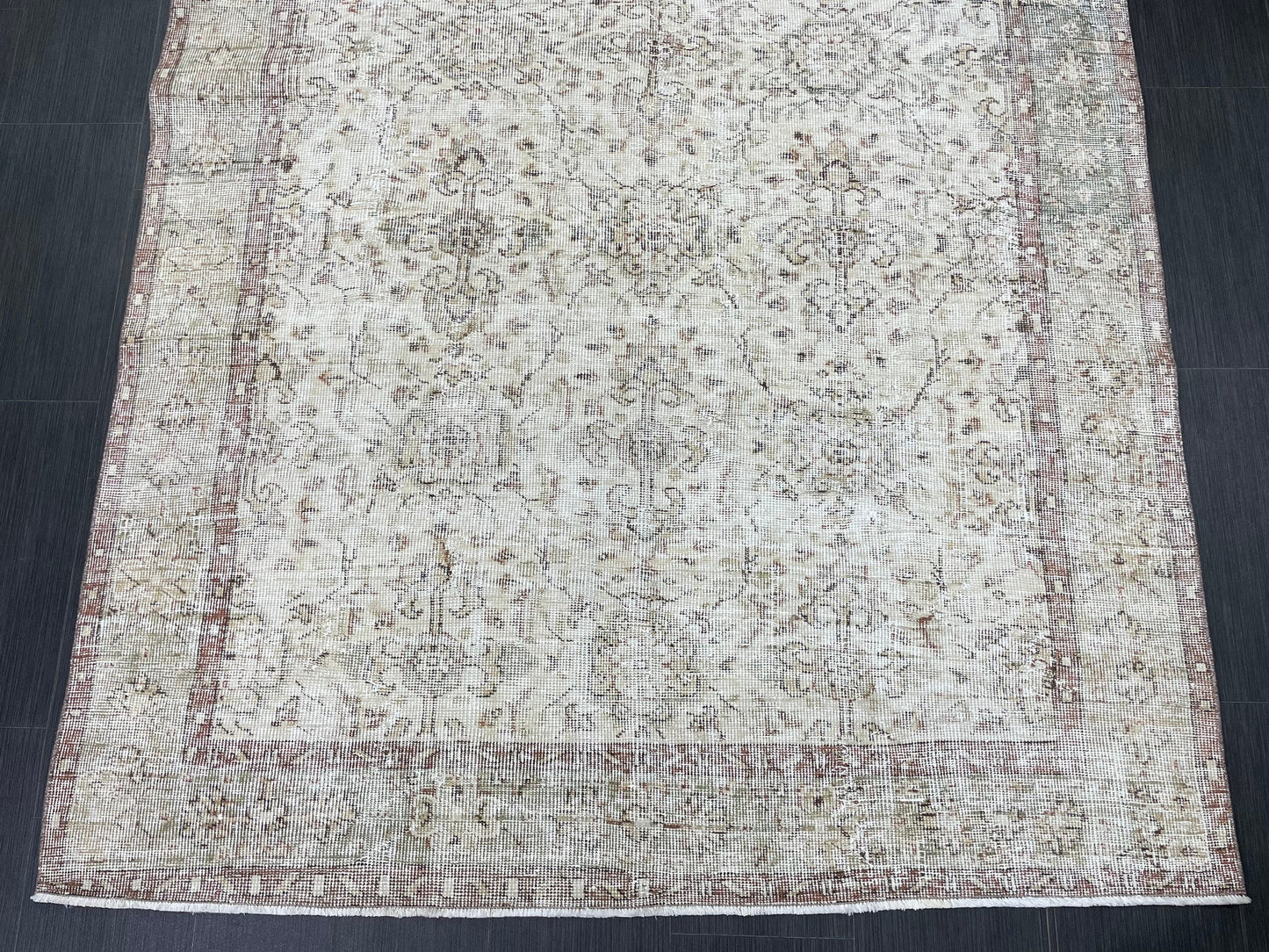 Muted Vintage Rug TURKISH Distressed Rug Vintage 5.3 x 8.7 Rug Oushak Rugs Muted Rug Turkish Oushak Rug, Vintage Oushak Rug Wool Rug
