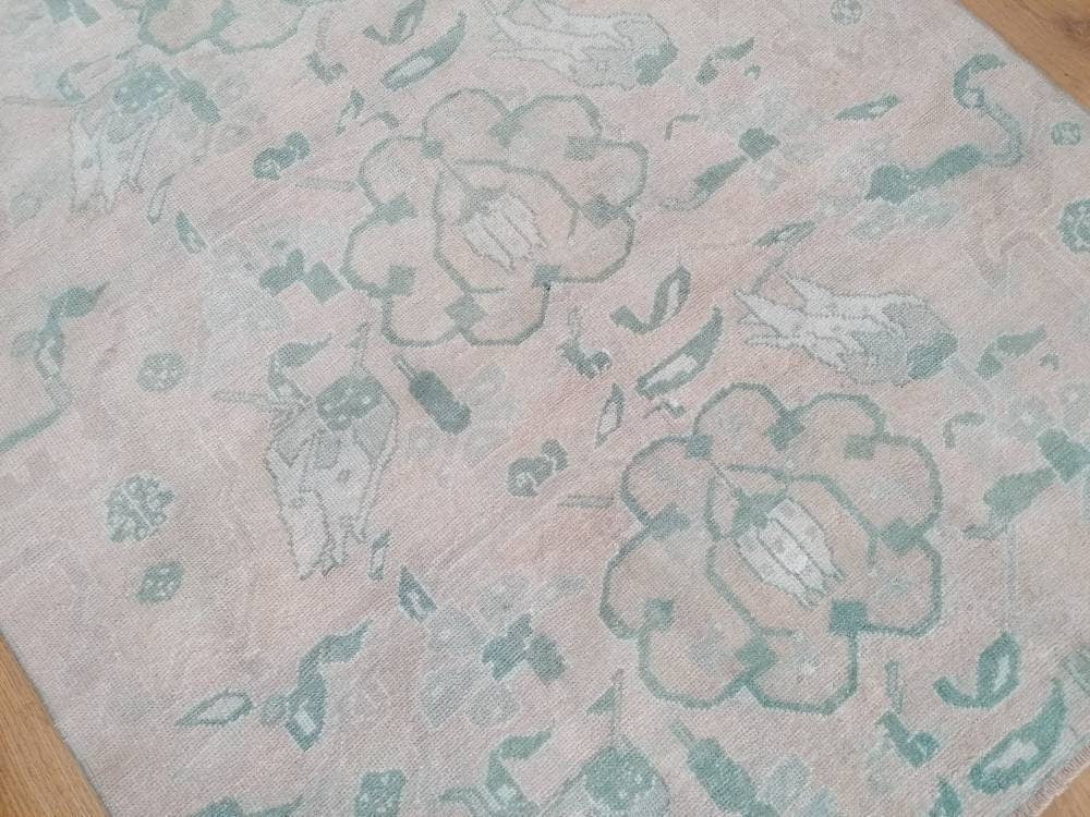 Vintage rug, green oushak rug 4'6x7'2 living room rug