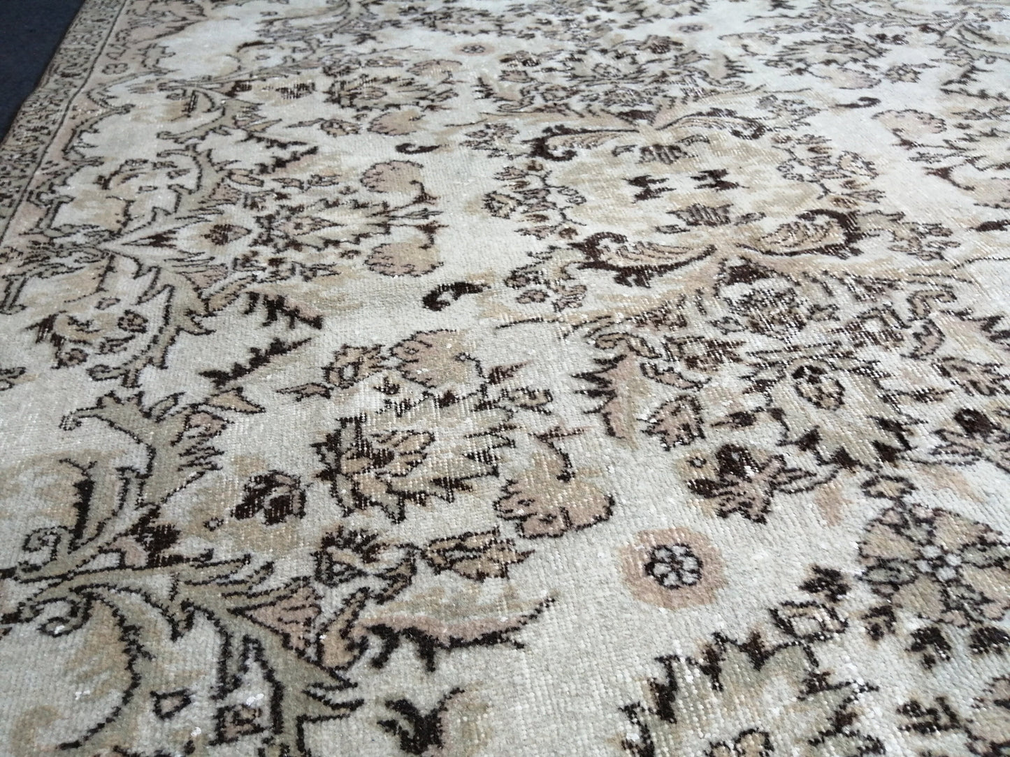 10 x 6.4 Floral Rugs, Hand Made Rug, Oushak Rug, Rustic Rug, Bohemian Rug, Muted Rug , Turkish Rug, Farmhouse Rug, Vintage Rug, Wool rug