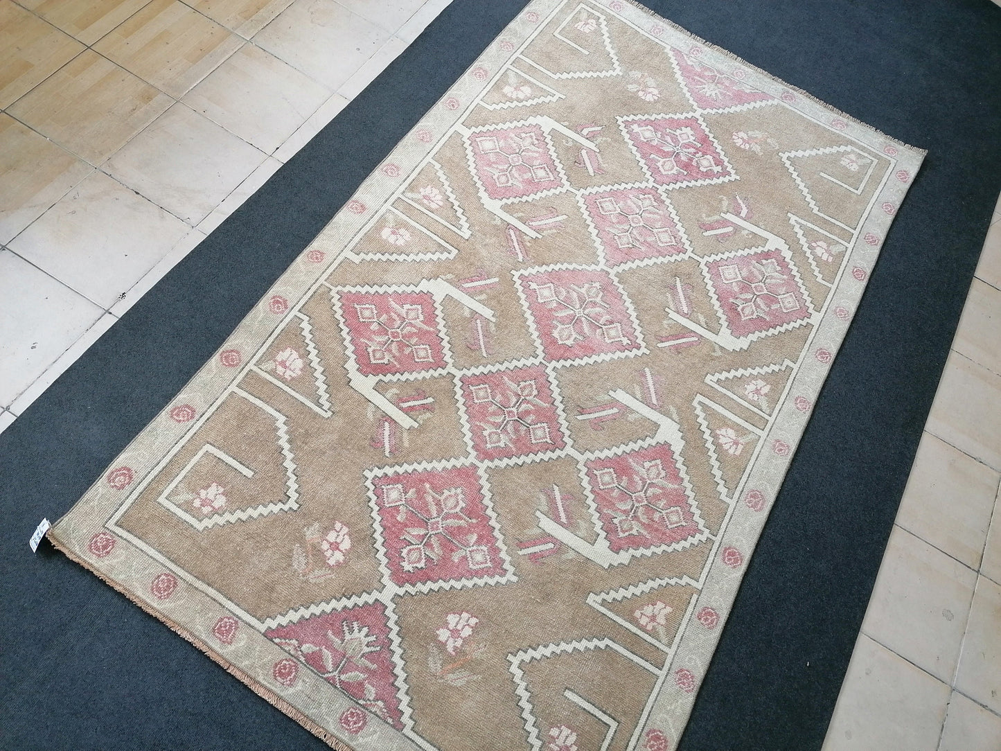 Neutral oushak rug, vintage wool rug turkish handmade rug 4'10x8'5 runner rug, living room rug, kitchen runner