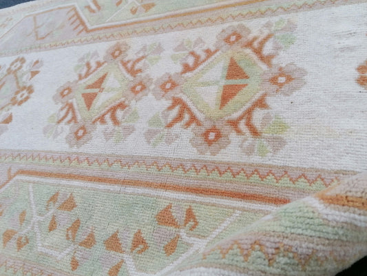 2.5 x 4.10 Muted rug, turkish rug, turkish vintage rug, oushak rug,