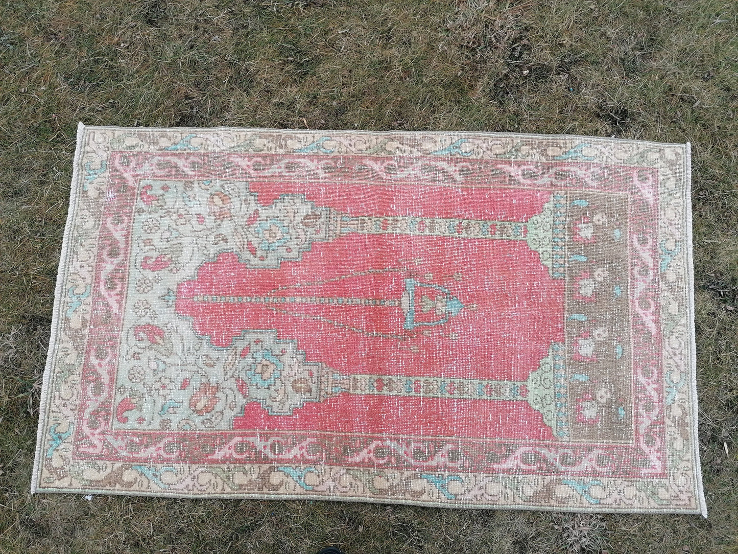 Turkısh rug 5'5x3'3 vıntage rug,wool rug,