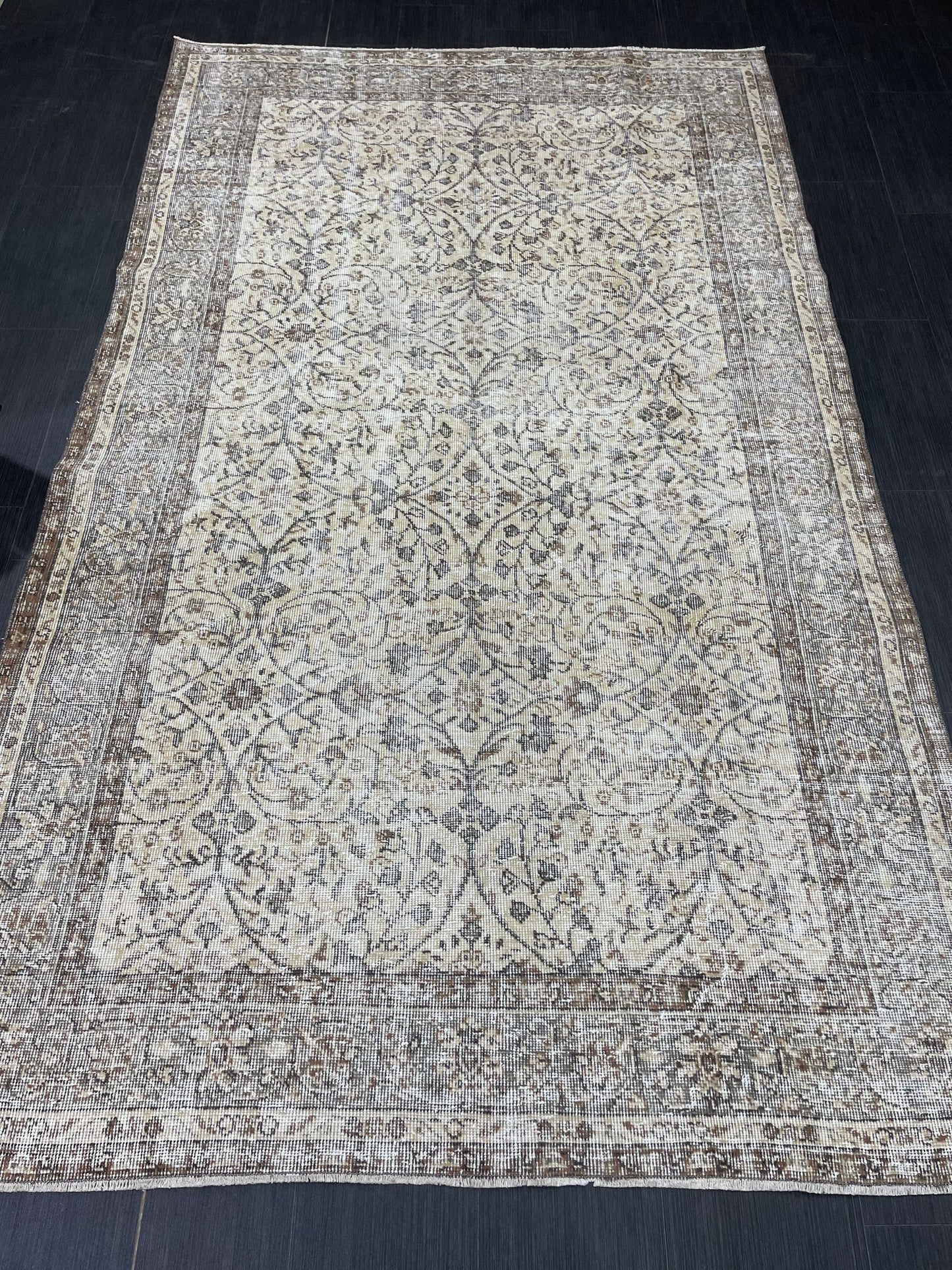 Vintage Rug TURKISH 5.5 x 9 Rug Handmade Rug Distressed Rug Large Turkish Oushak Rug Oushak Rug, Wool Rug Hand Knotted Rug