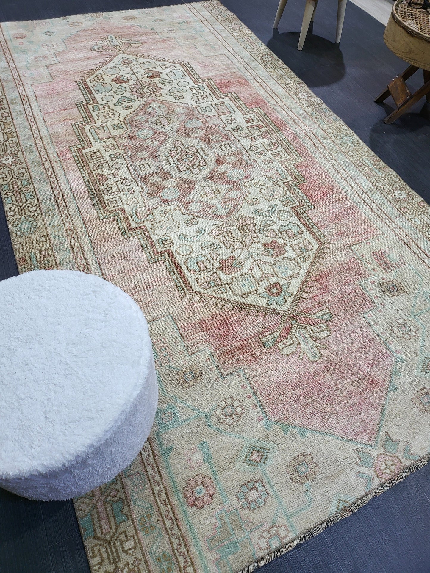 Antique Rug, Muted TURKISH RUG, 4.5 x 8.2 VINTAGE Rug, Living Room Rug, Oushak Rug, Handmade Rug, Earth Tones rug, Persian Rug,farmhouse rug