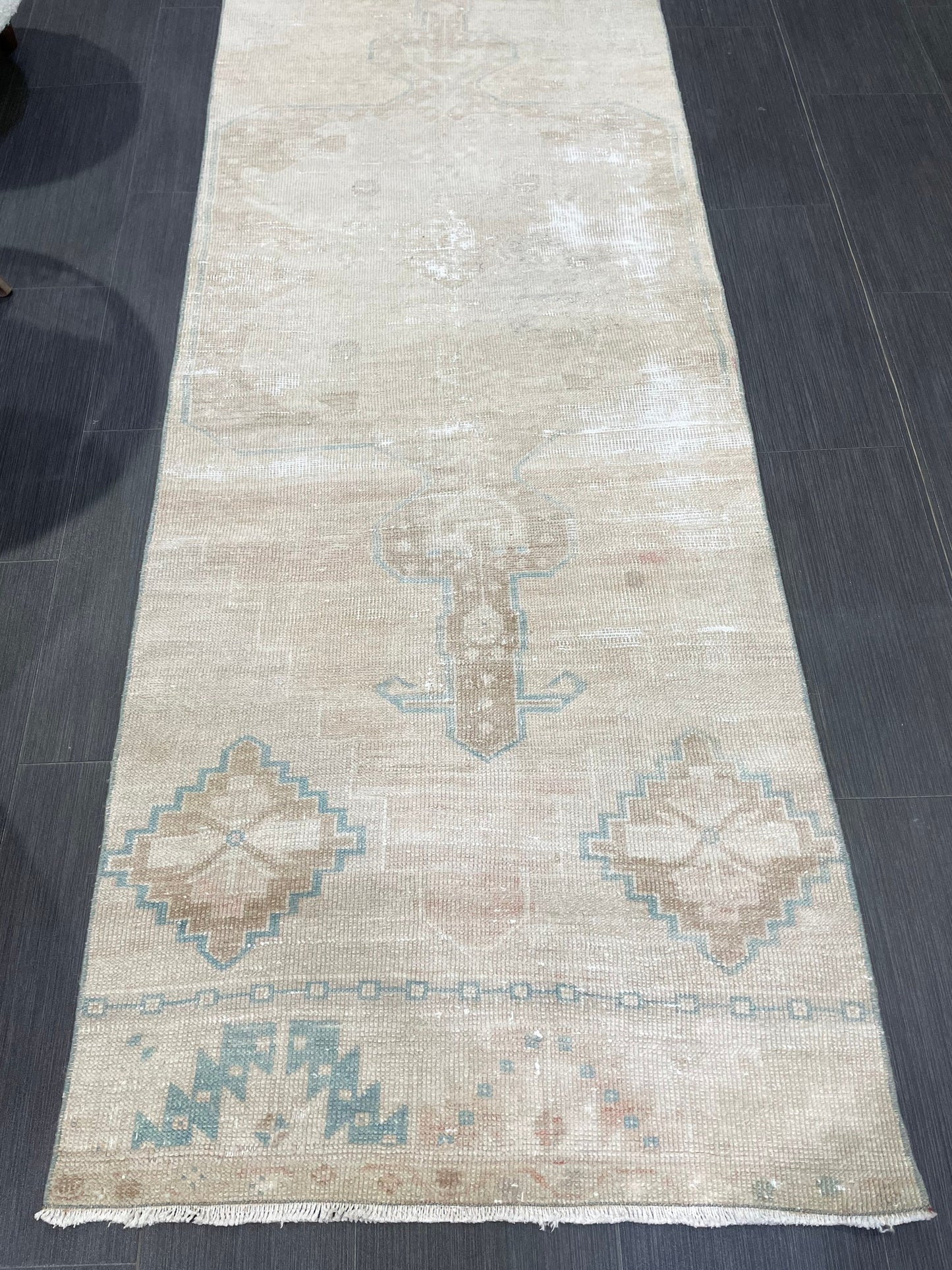 Vintage Runner Rug Muted Distressed Runner 2.7 x 8.2 Rug Turkish Runner Rug Pink Vintage Runner Rug Hallway Runner Rug Wool Antique Runner