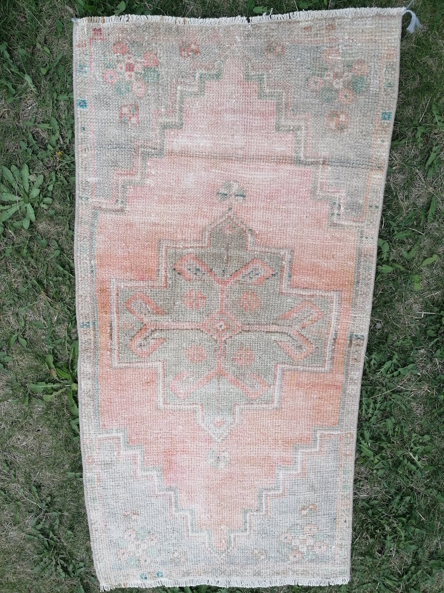Vintage rug, pastel vintage oushak rug, small faded unique hand made 3x1'7 feet