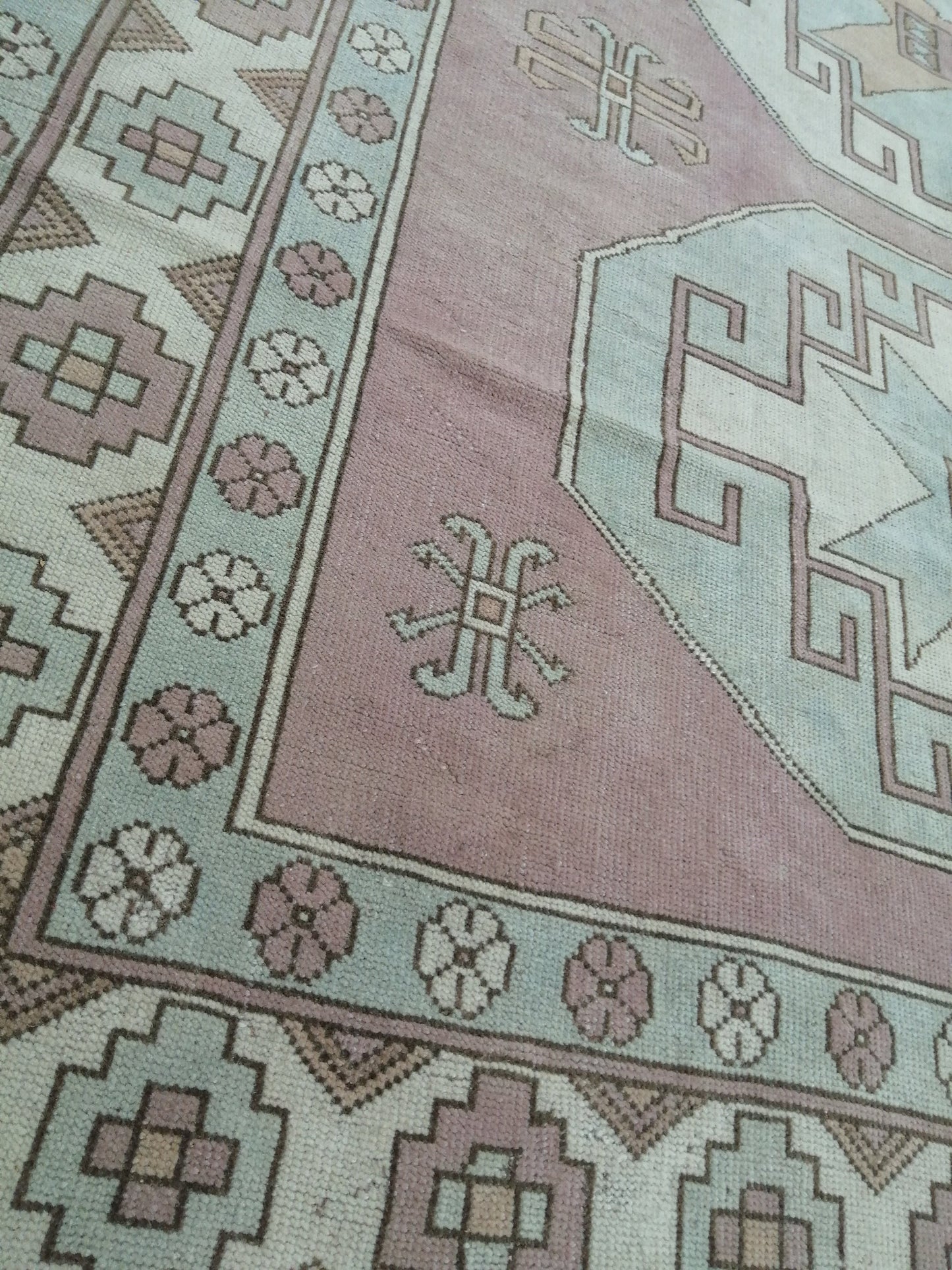 Muted OUSHAK RUG 9.7 x 6.4 Muted Vintage Rug Vintage Rug Dusty Rose And Ice Blue Wool Oushak Rug Hand Made Rugs Vintage Turkish Rug