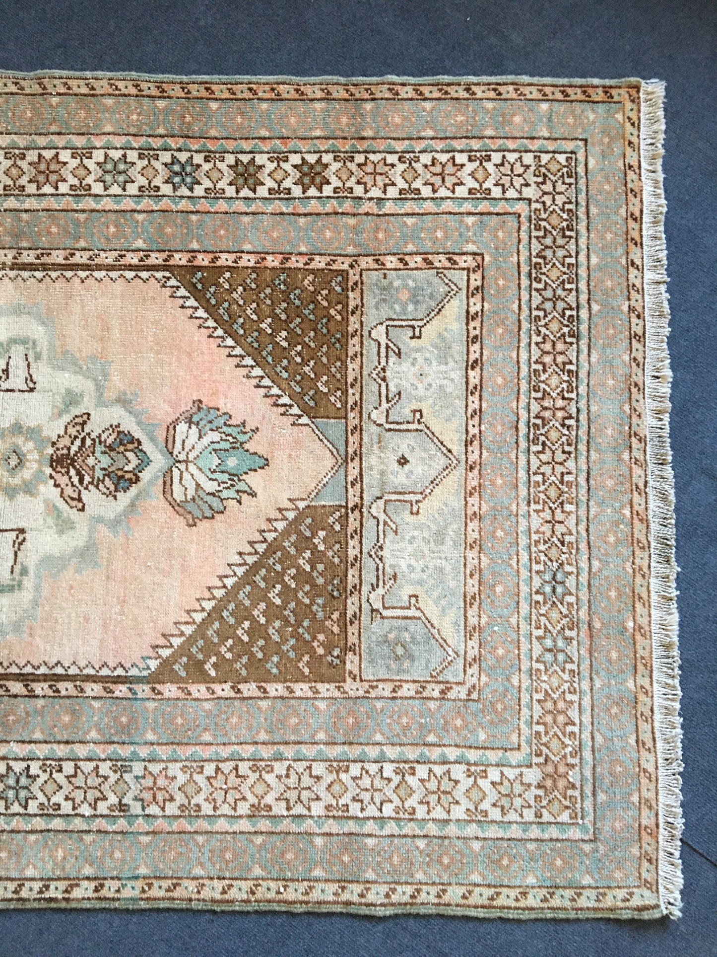 3.5'x5' feet handmade natural wool brown pink rug, turkish bedroom rug, wide oushak living room rug, large bathroom area rug,medium size rug