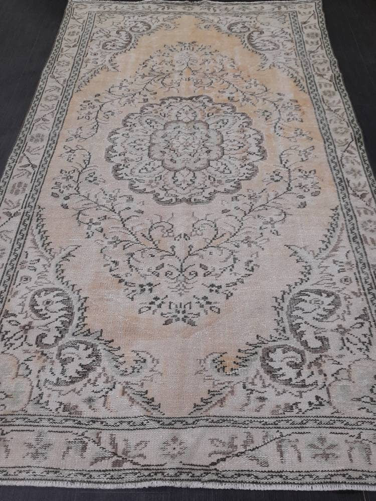 Vintage Turkish Rug 5.5 x 9 Vintage Rug Hand Made Oushak Rug Farmhouse Rug Wool Pile Rug Rustic Rug Wool Bohemian Rug Vintage Turkish Rugs,