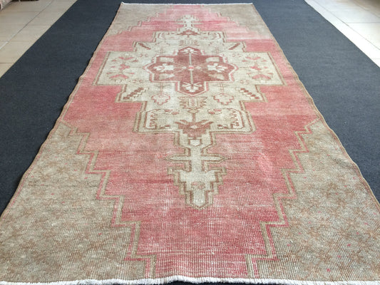 Vintage Rugs, Turkish Rugs, Minimalist Rugs, Bohemian Rugs, Area Rugs, Oushak Rugs, Wool Rugs, Weaving Rugs, Ethnic Rugs, 8.4 x 4 Feet Rugs