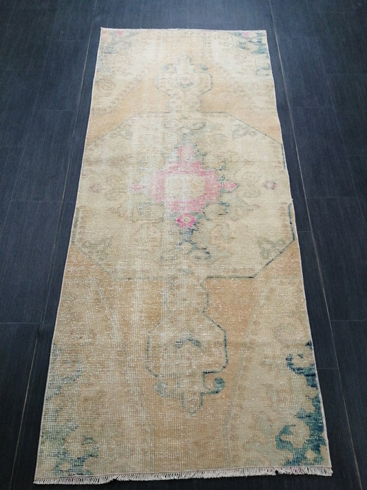 2.8 x 6.5 Distressed Runner Rugs, Hand Made runner Rug, Oushak Rug, Rustic Rug, Rug Runner, Turkish Rug, Vintage Rug, Wool rug