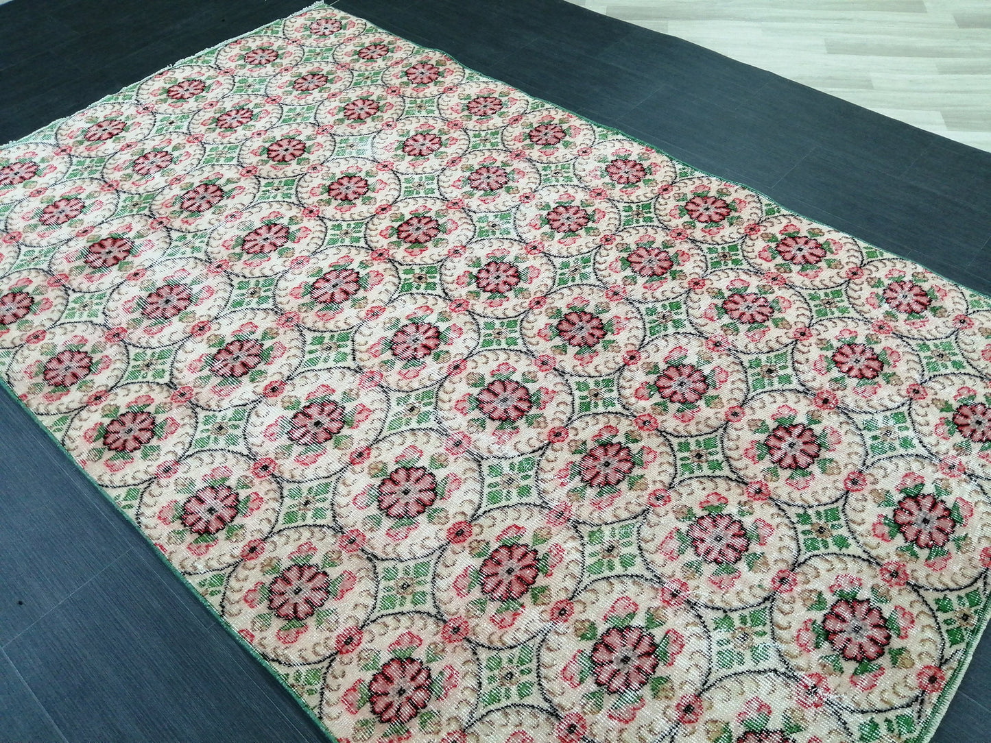 Green Floral Rug 5.3 x 8.5 Handmade Rug, Oushak Rug, Rustic Rug,Turkish Rug, Farmhouse Rug, Vintage Rug, Wool rug