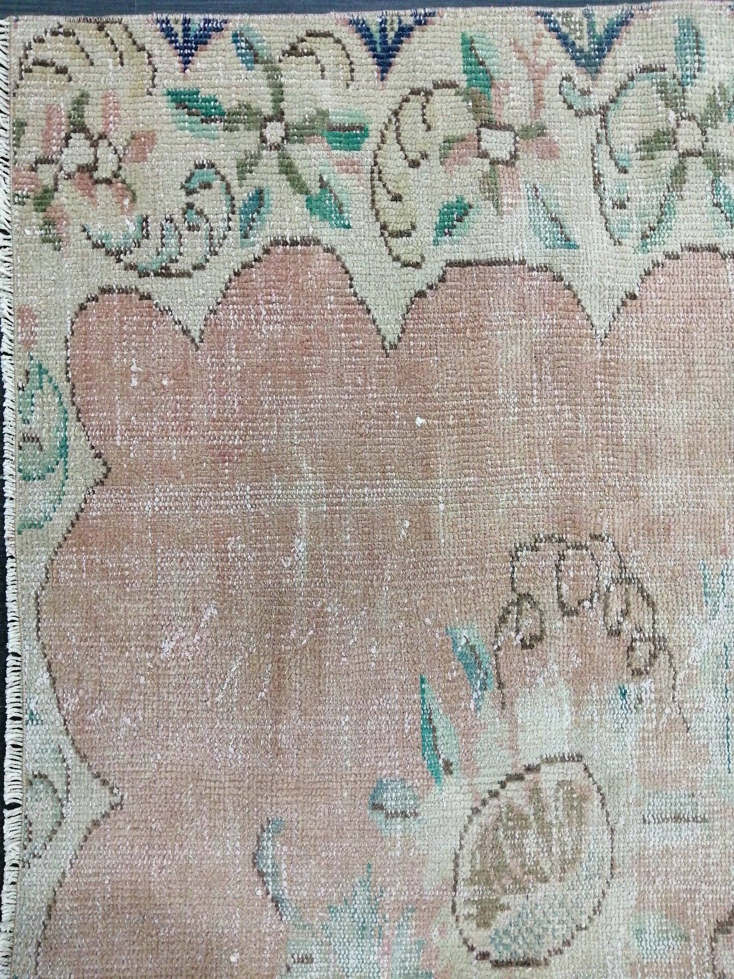 Distressed Vintage Rug 6.2 x 7.4 Hand Made Rug, Antique Rug, Rustic Rug, Floral Rug Turkish Rug, Farmhouse Rug, Vintage Rug, Wool rug