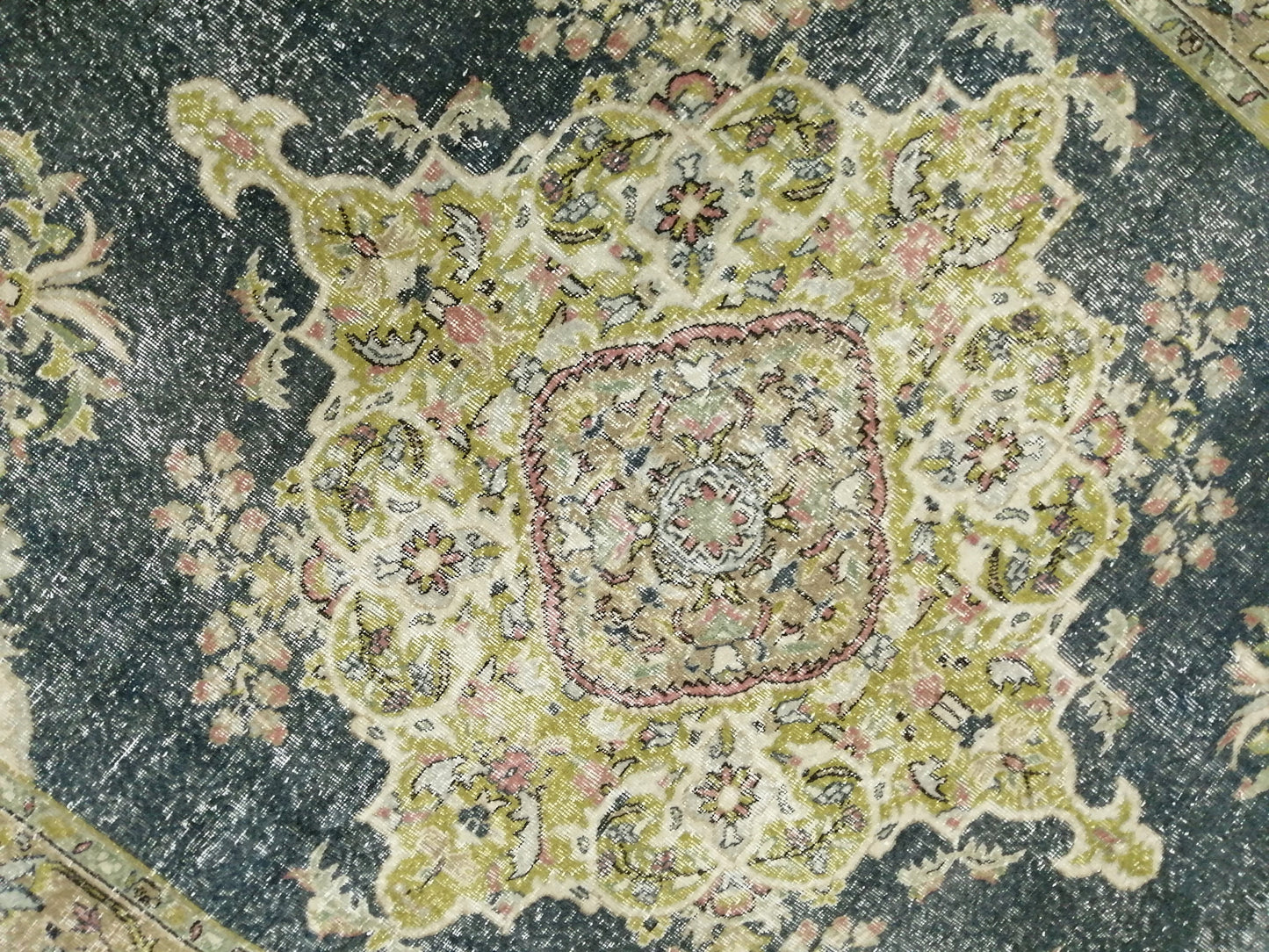 Muted OUSHAK RUG 9.6 x 6.8 Vintage Rug Wool Oushak Rug Hand Made Rugs Vintage Turkish Rug