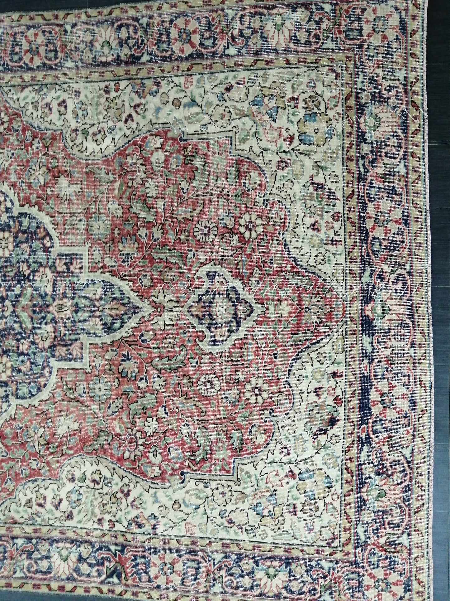 Vintage Rug 6.6 x 10.3 Turkish Rug, Distressed Rug Oushak Rug Oriental Rug Antique Rug