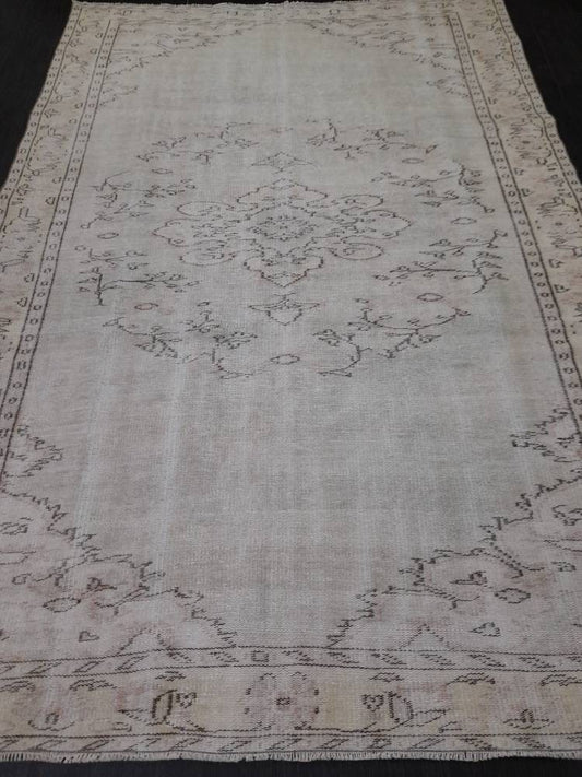 Neutral Rug 6.2 x 9.2 Muted Vintage Rug , Muted Oushak Rug, Rustic Rug, Turkish Rug, Farmhouse Rug, Distressed Wool rug Antique Rug Natural
