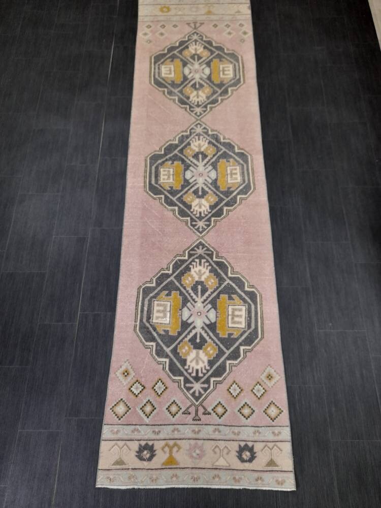 Vintage Hallwa Runner Rug Turkish Runner Rug 2.8 x 10.7 Vintage Runner Rug Oushak Runner Rug Kitchen Runner Wool Runner Rug Wool Rug