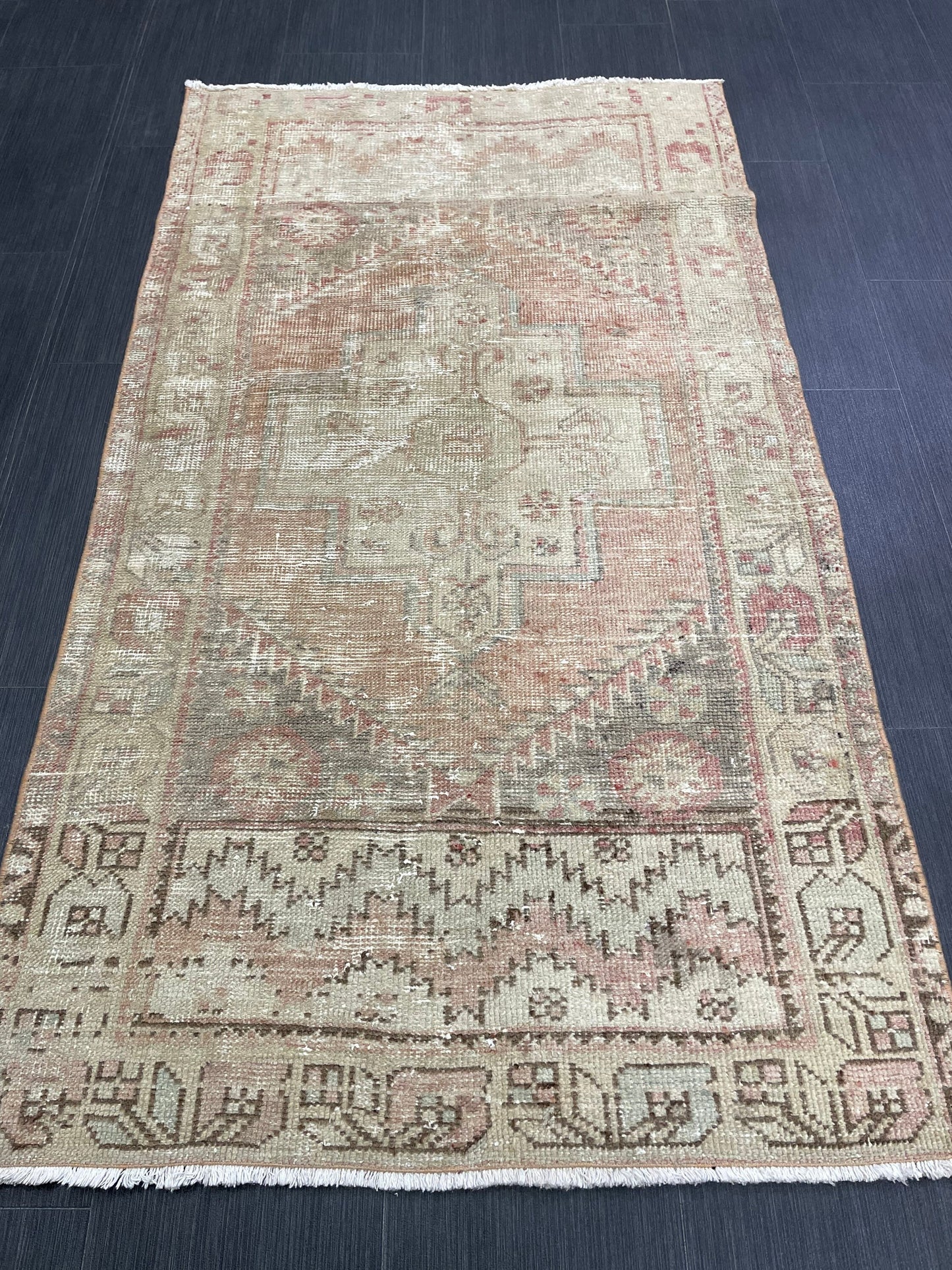 Muted Vintage Rug 3 x 5.3 Handmade Rug Vintage Turkish Rugs Oushak Rug Hand Made Rug, Vintage Oushak Rug, Wool Rug