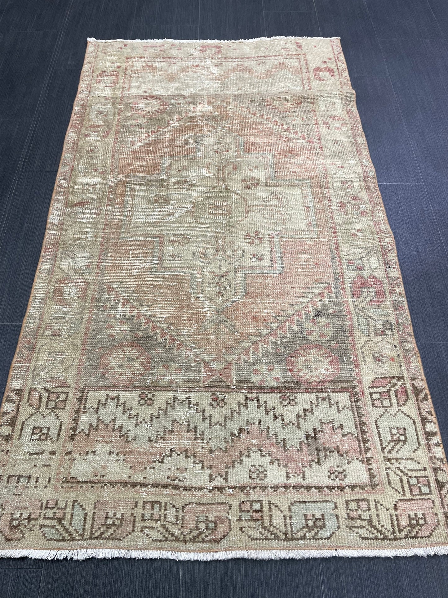 Muted Vintage Rug 3 x 5.3 Handmade Rug Vintage Turkish Rugs Oushak Rug Hand Made Rug, Vintage Oushak Rug, Wool Rug