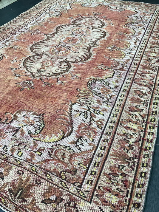 Distressed Vintage TURKISH HAND MADE Rug 6.4 x 9.3 Handmade Rug Oushak Rug Persian Rug Oriental Rug Vintage Apricot Color Rug Wool Rug