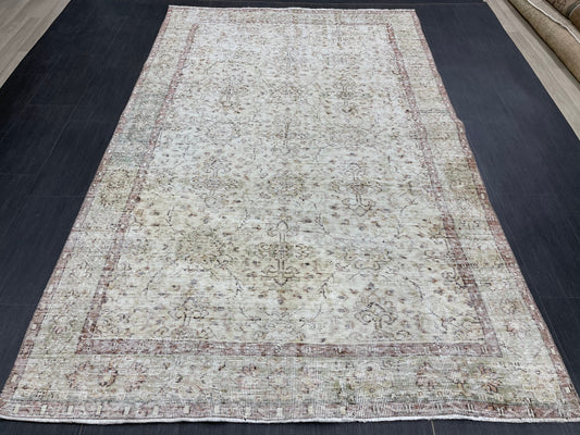 Muted Vintage Rug TURKISH Distressed Rug Vintage 5.3 x 8.7 Rug Oushak Rugs Muted Rug Turkish Oushak Rug, Vintage Oushak Rug Wool Rug
