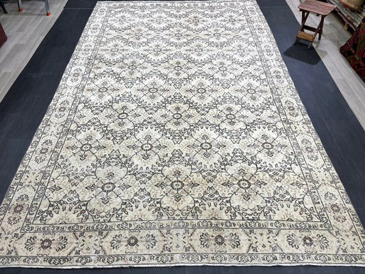 Muted Persian RUG 6.9 x 11 Turkish Rug Natural Rug Antique Rug Vintage Rug Wool Muted Oriental Rug Handmade Rug Hand Knotted Rug 7x11 rug