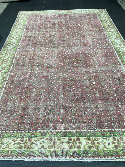 Floral Vintage OUSHAK RUG Antique TURKISH Rug Vintage Distressed Oriental Rug 6.7 x 10.3 Wool Rug Hand Made Vintage Rug 7x10 Turkish Rug