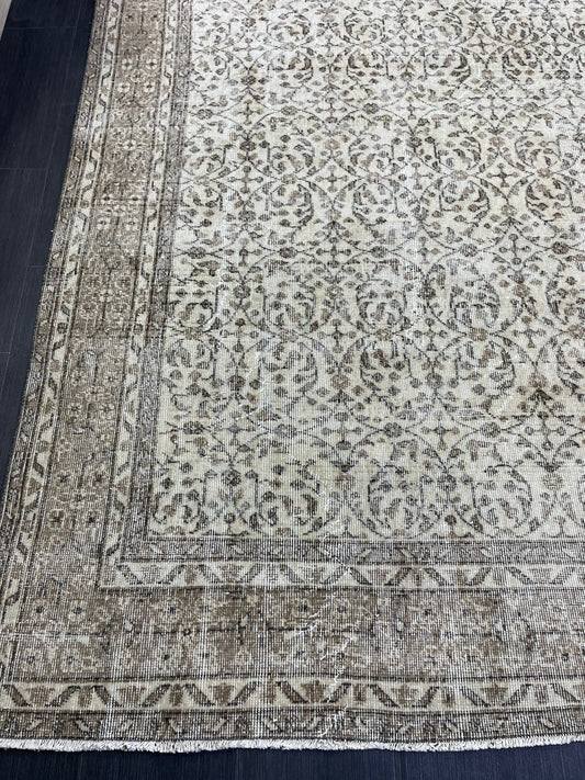 NEUTRAL Handmade Rug, NATURAL Vintage Turkish 8 x 11.3 Rug, Handmade Rugs, Oushak Rug, Turkish Oushak Rug, Hand Knotted Rug Distressed Rug