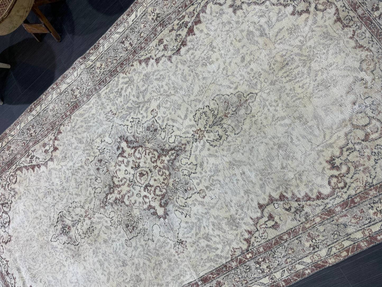 Persian Rug, Neutral Turkish Rug, Antique 5.2 x 9.8 Rug, Neutral Rug, Oushak Rug, Hand knotted Rug, Distressed Rug, Vintage Rug, Handmade