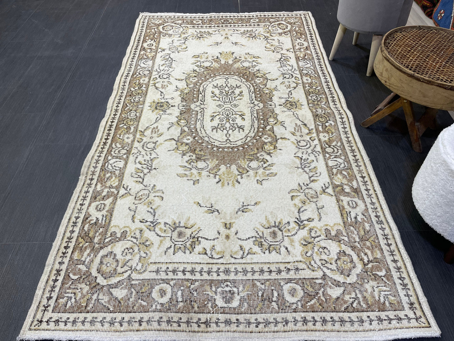 Neutral Rug, Persian RUG, TURKISH 4x7 Rug, Hand knotted Rug, Oriental Rug, Vintage Rug, Handmade Rug, Antique Rug, Oushak Rug, woven rug.