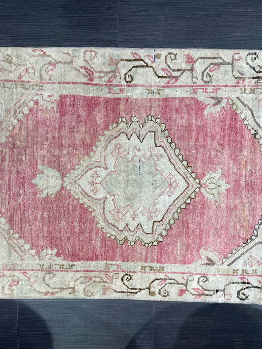 Antique Rug, Vintage 3 x 5.5 Rug, Turkish Wool Rug, Oushak Rug, Fine Hand Knotted Rug, Persian Rug, Handmade Rug