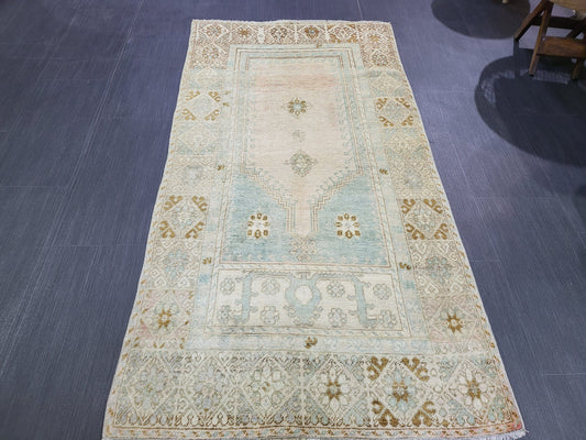 OUSHAK RUG, TURKISH 2.9 x 5.2 Antique Rug, Vintage Rug, Antique Rug Wool Handknotted Rug, Handmade Rug,Vintage Turkish Rug