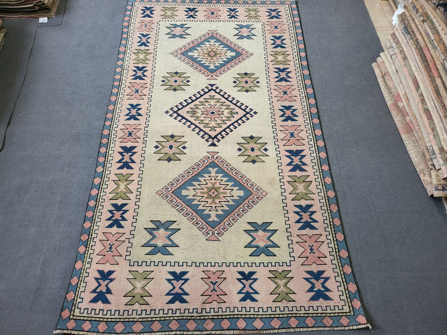 Hand Knotted Oushak Rug, Vintage 6 x 8.7 Rug, Handmade Turkish Rug, Persian Rug, Vintage Rug, Wool Blue Large Rug