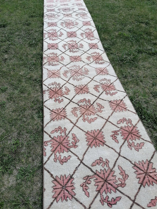 2.5 x 25.6 XL oushak runner rug, extra long turkish runner, vintage runner rug