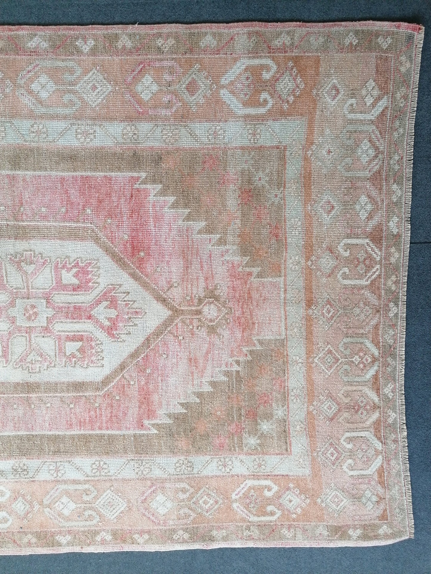 4.4 x 8.11 Vintage rug, hand made wool rug vintage runner rug, turkish rug, oushak rug
