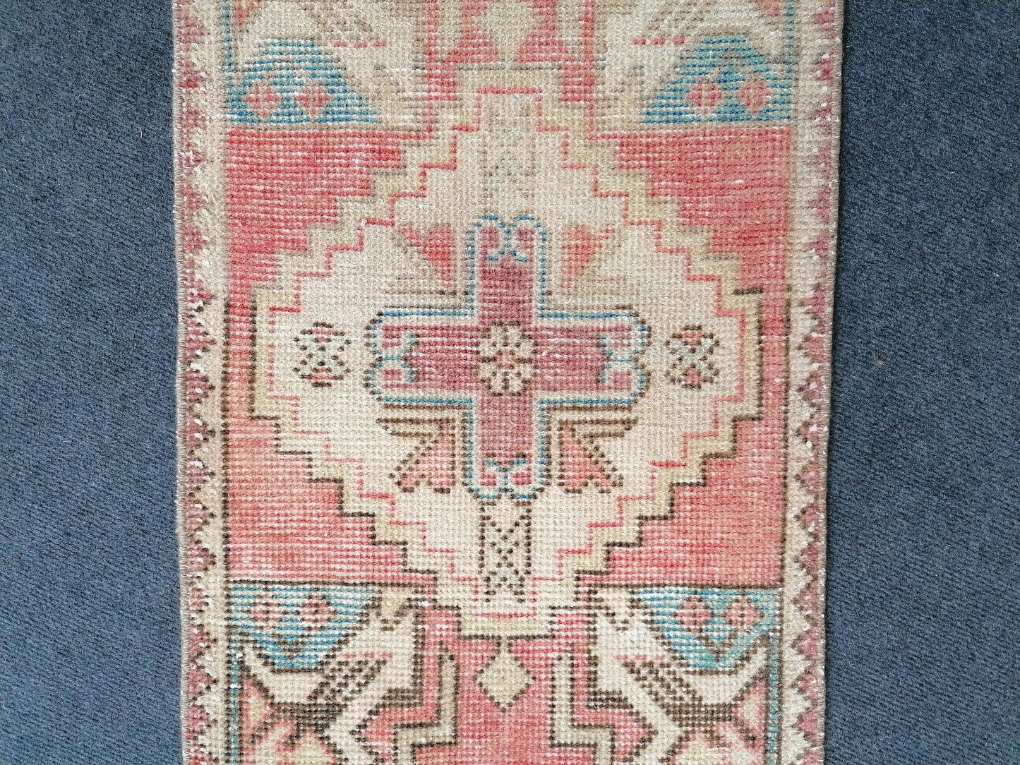 Vintage small turkish rug, hand made wool rug 2.10x1.6 feet