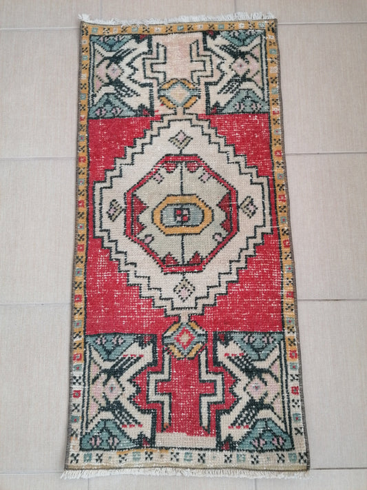 1.7 x 3.3 Vintage turkish rug, blue oushak vintage rug,vintage rug,kitchen rug,
