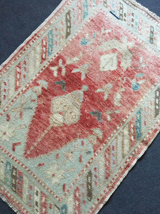 2x3 feet handmade small turkish rug, vintage small muted color rug, bohemian oushak grey rug, kitchen mini rug, bedroom accent rug, wool rug