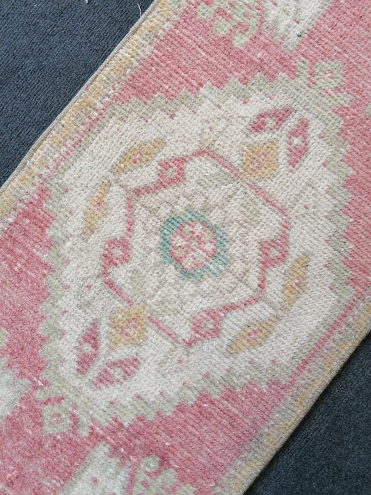 Small turkish rug, vintage rug, vintage oushak rug, unique hand made rug kitchen rug bohemian rug traditional turkish decor 3'7"x 1'6" feet