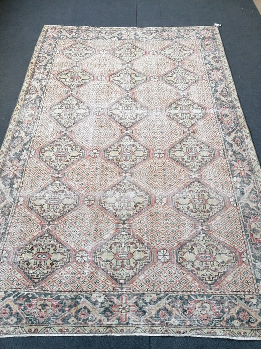 6.2 x 9.2 Large vintage rug turkish handmade rug traditional rug, vintage oushak rug, wool rug