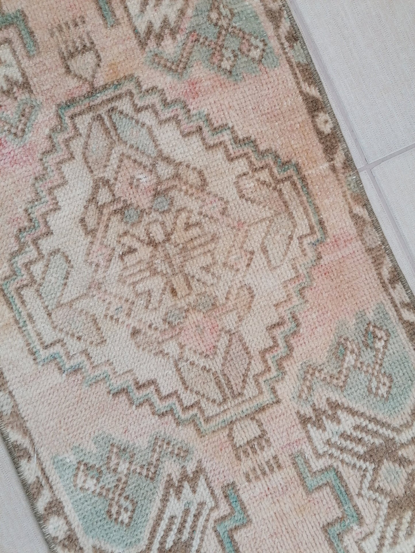Turkish rug, vintage small rug, hand made rug,wool rug 3 x 1.6 feet